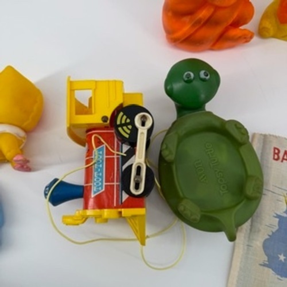 Vintage Baby Toy Lot‎ Rubber Squeaky Fisher Price Avon Cloth Book - Picture 4 of 16